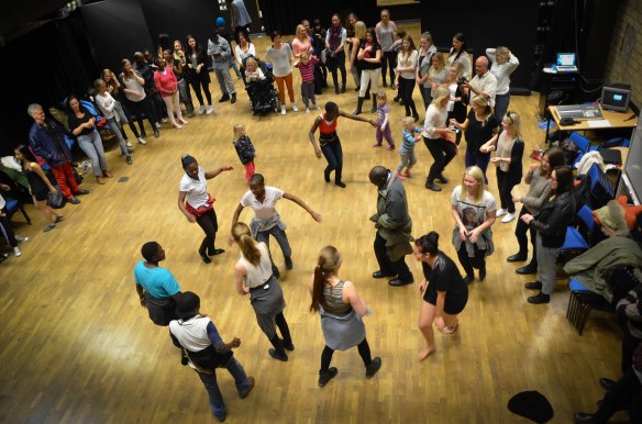 Dans Global profil 2013-7